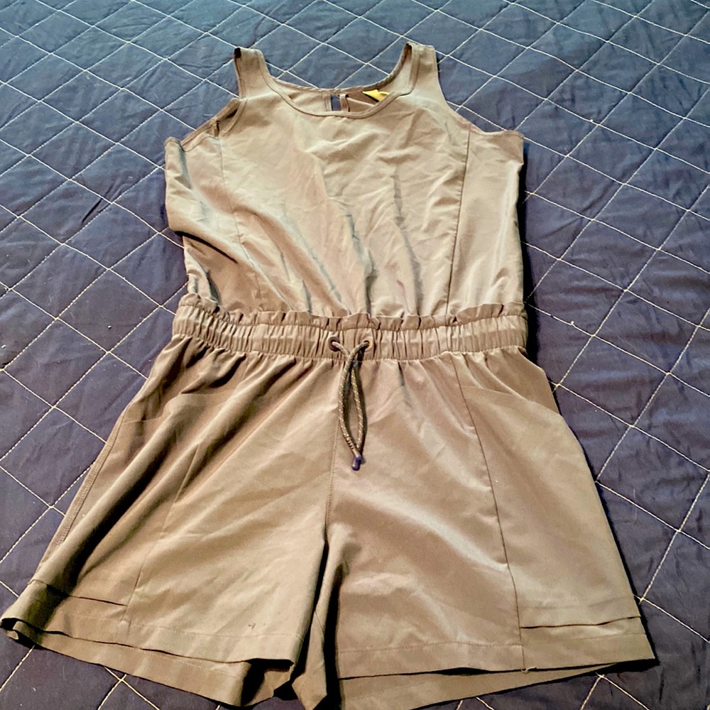 Athlete romper for girls!  Super cute and stylish!